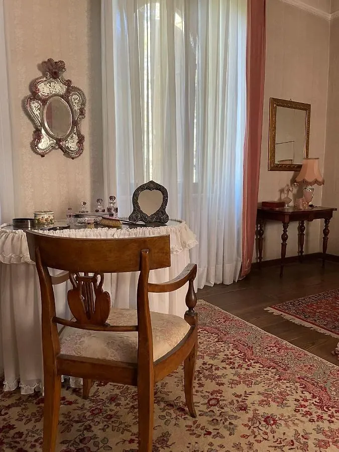 Apartment Casa La Torre Un Castello Alle Porte Di Firenze