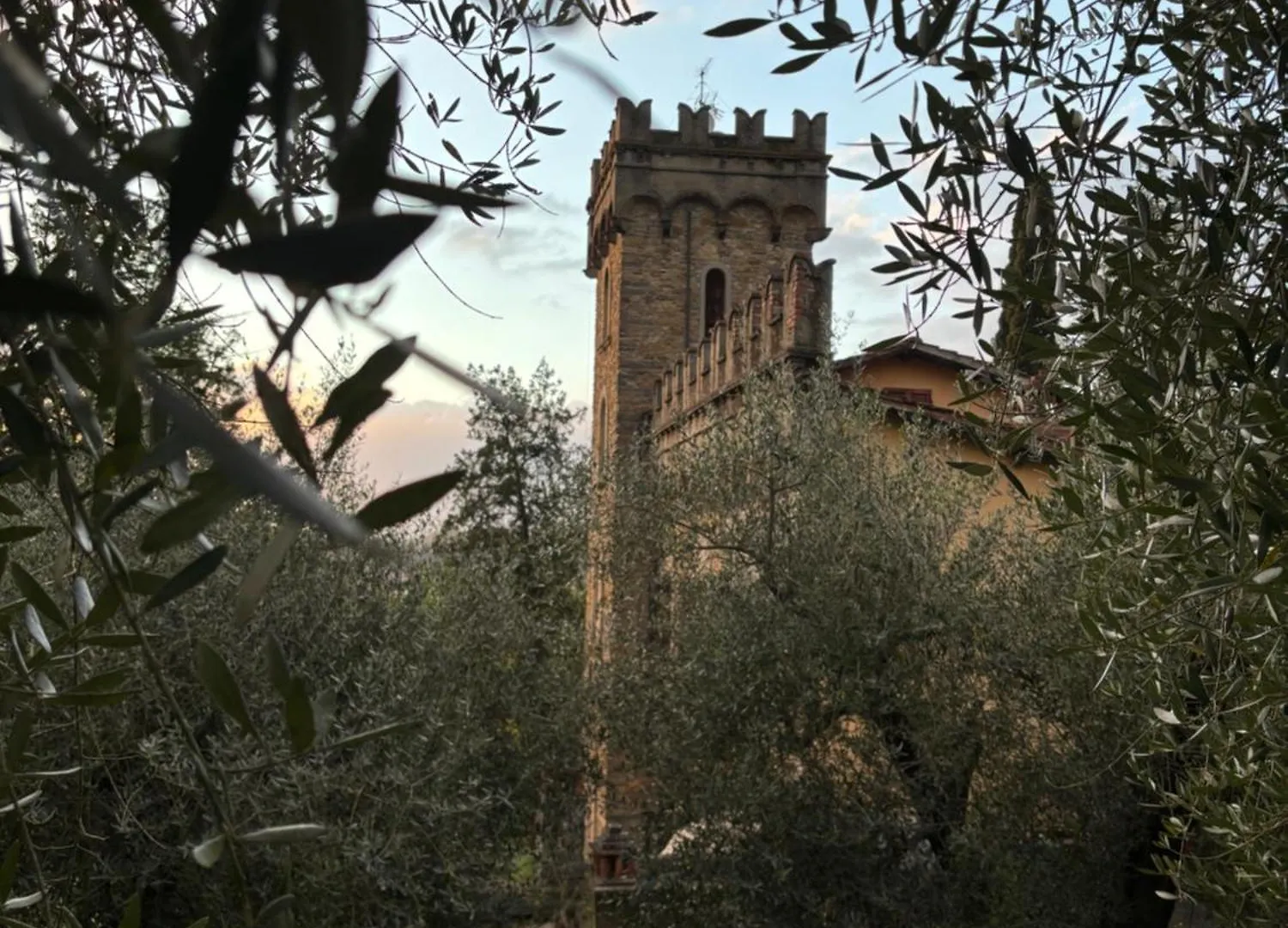 Apartment Casa La Torre Un Castello Alle Porte Di Firenze Italy